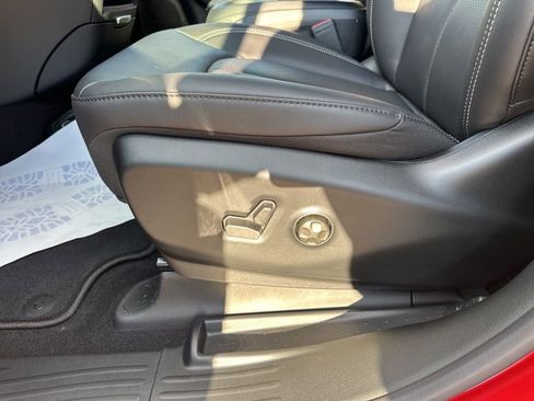 New 2026 Chrysler Pacifica Select image 62