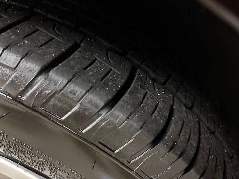 Used 2010 Scion xB image 25