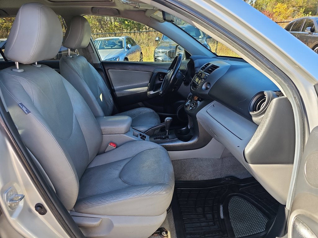 Used 2009 Toyota RAV4 Limited AWD/4WD image 10