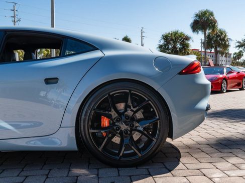 New 2025 Karma Revero Luxury RWD image 34