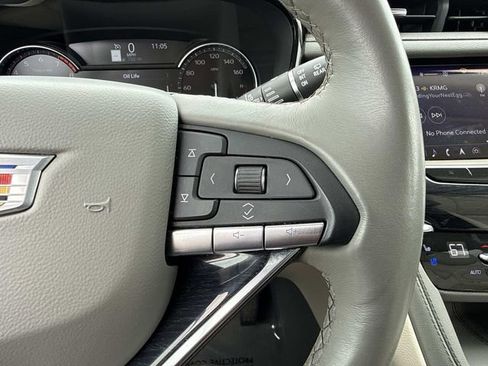 Used 2024 Cadillac XT6 Premium Luxury w/ LPO, Floor Liner Package AWD/4WD image 27