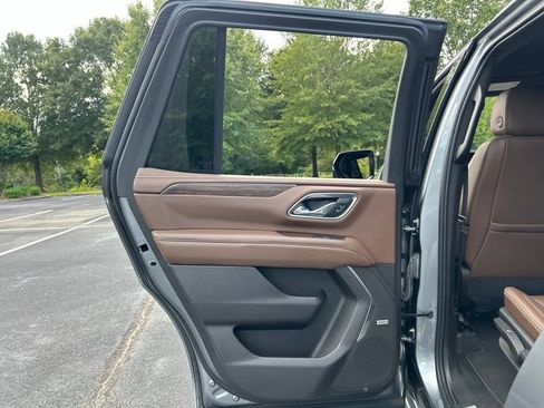 Used 2021 Chevrolet Tahoe High Country AWD/4WD image 59