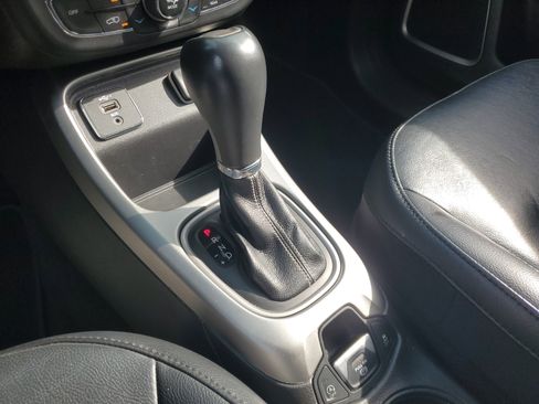 Used 2021 Jeep Compass Latitude w/ Driver Assistance Group image 23