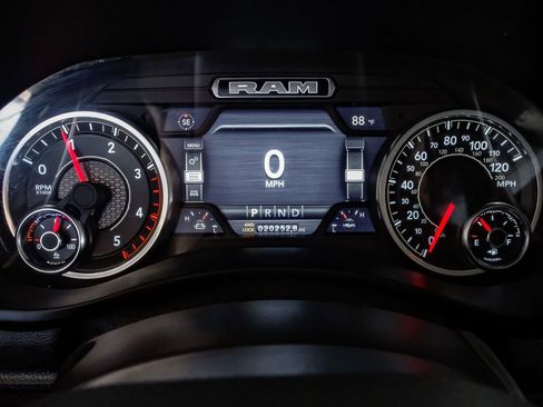 Used 2024 RAM 2500 Laramie w/ Safety Group image 19