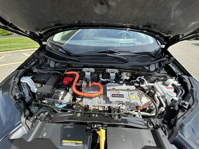 Certified 2024 Nissan Ariya AWD image 10