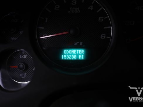 Used 2011 Chevrolet Silverado 1500 LTZ w/ Z71 Appearance Package image 9