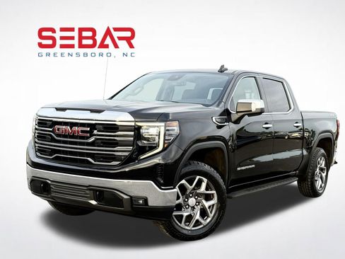 Used 2022 GMC Sierra 1500 SLT w/ SLT Convenience Package image 1