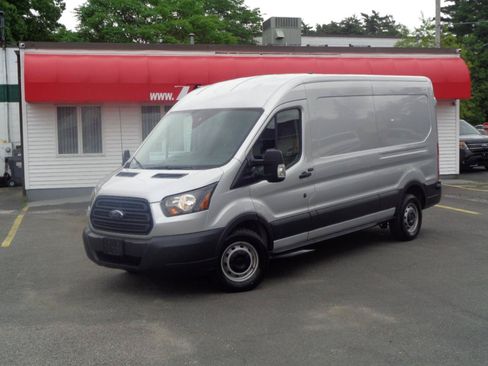 Used 2018 Ford Transit 250 148 Medium Roof RWD image 1