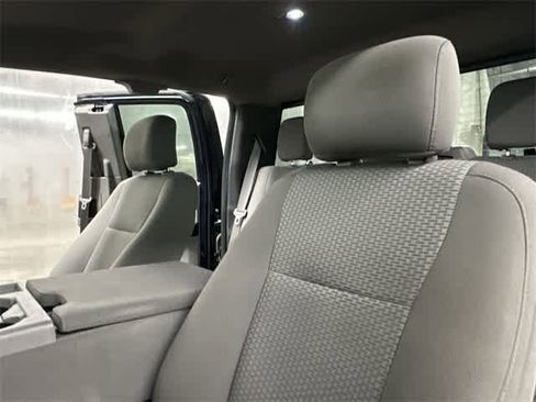 Used 2017 Ford F150 XLT w/ Equipment Group 302A Luxury image 12