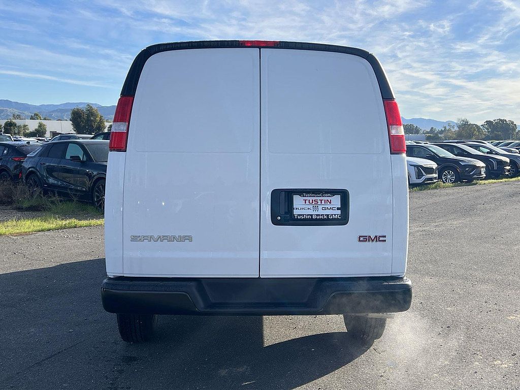 New 2026 GMC Savana 2500 w/ Driver Convenience Package RWD image 4