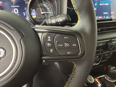 Used 2024 Jeep Wrangler Unlimited w/ Convenience Group AWD/4WD image 16