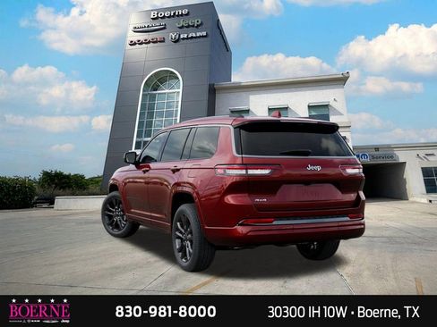 New 2026 Jeep Grand Cherokee L Limited AWD/4WD image 3