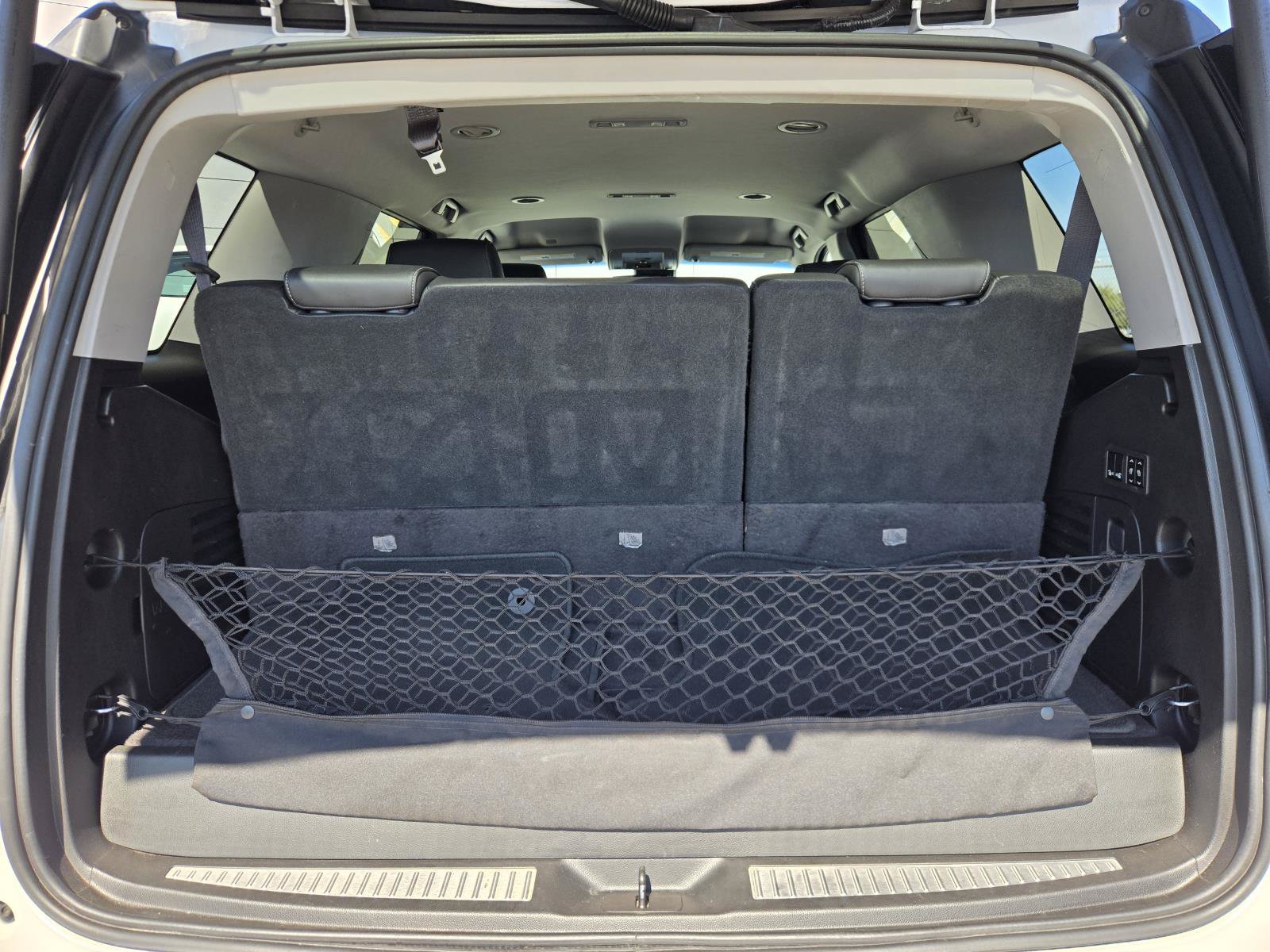 Used 2017 GMC Yukon SLT RWD image 28