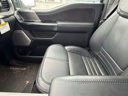 Used 2025 Ford F150 Platinum w/ Equipment Group 702A High image 26