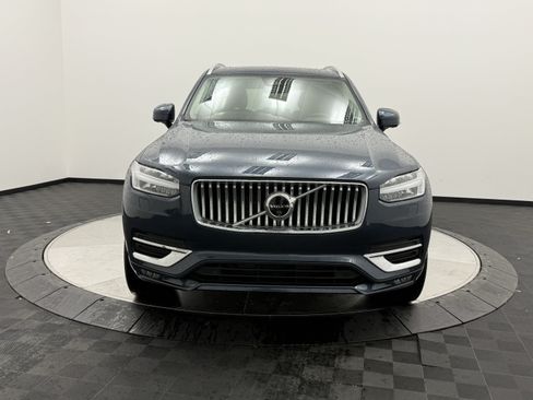 Certified 2024 Volvo XC90 B5 Plus w/ Protection Package Premier AWD/4WD image 2