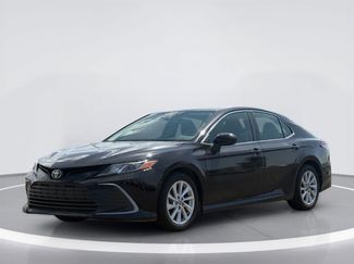 Used 2022 Toyota Camry LE w/ Carpet Mat Package (TMS) FWD video 2
