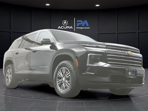 Used 2024 Chevrolet Traverse LT w/ Enhanced Driving Package AWD/4WD image 29