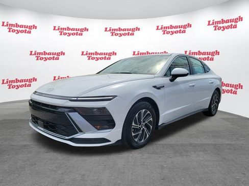 Used 2026 Hyundai Sonata Blue FWD image 21