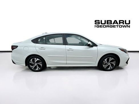 Used 2025 Subaru Legacy Premium image 10