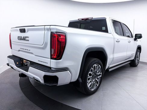 Used 2023 GMC Sierra 1500 Denali Ultimate image 17