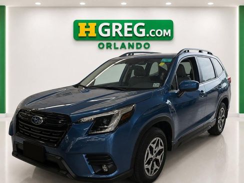 Used 2024 Subaru Forester Premium AWD/4WD image 4