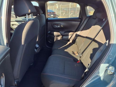 Used 2024 Honda HR-V Sport image 17