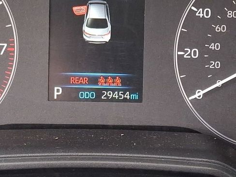 Used 2024 Toyota Corolla LE image 20