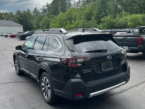 Used 2024 Subaru Outback Touring XT AWD/4WD image 7