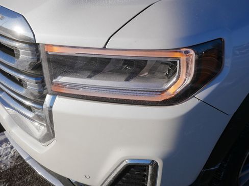 Used 2021 GMC Acadia SLT image 15