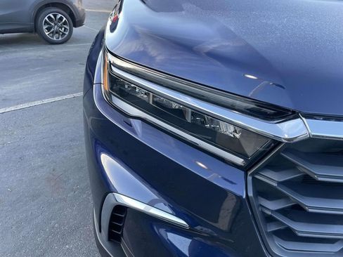 Used 2025 Honda Pilot EX-L image 16