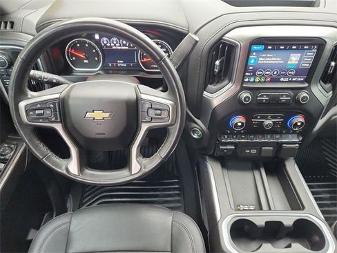 Used 2021 Chevrolet Silverado 2500 LTZ w/ LTZ Premium Package image 11