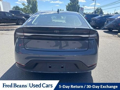 Used 2024 Toyota Prius Prime FWD image 11