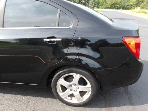 Used 2012 Chevrolet Sonic LTZ FWD image 32
