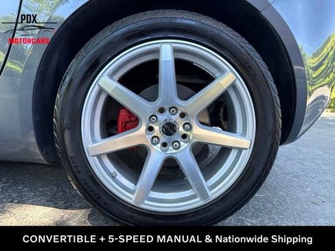 Used 2008 Pontiac Solstice Convertible w/ Preferred Package RWD image 25