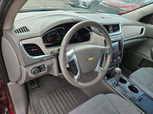 Used 2015 Chevrolet Traverse LT AWD/4WD image 14