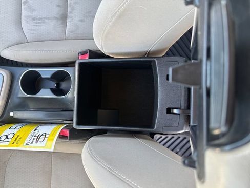 Used 2018 Hyundai Elantra SEL FWD image 26