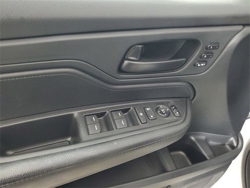 Used 2023 Honda Odyssey Sport image 20