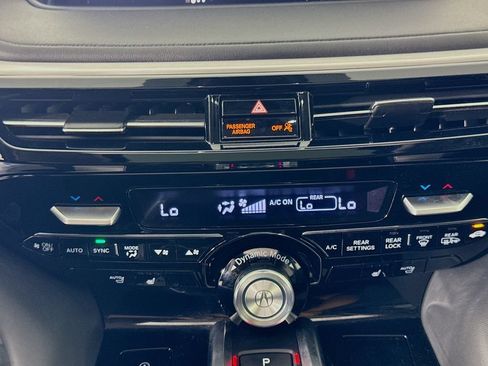 Used 2023 Acura MDX SH-AWD w/ Technology Package image 19