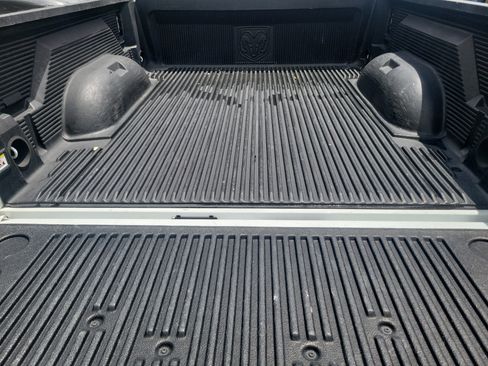 Used 2022 RAM 2500 Big Horn w/ Night Edition AWD/4WD image 12