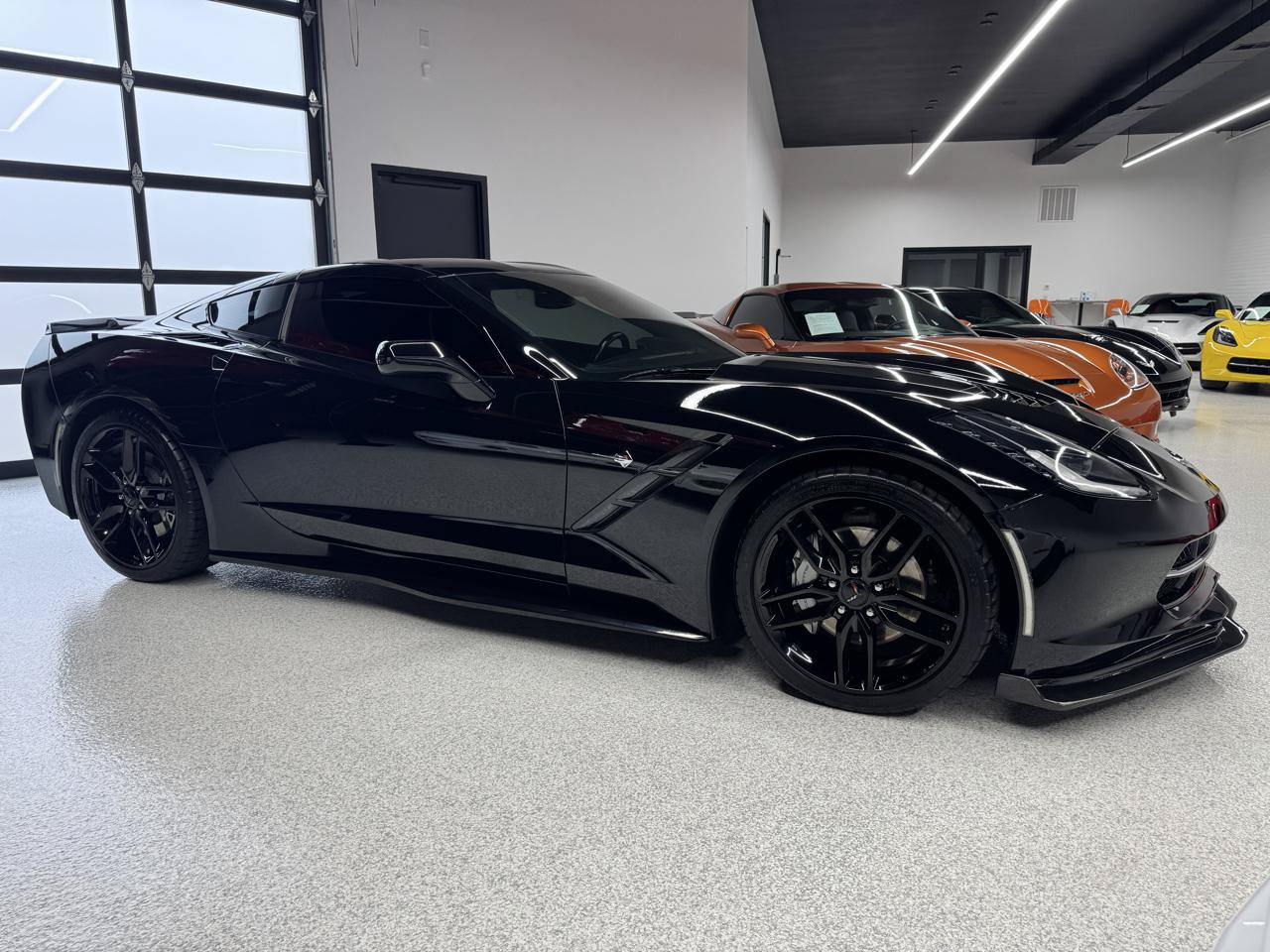 Used 2019 Chevrolet Corvette Stingray Coupe w/ 1LT RWD image 20