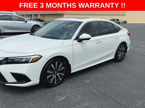 Used 2023 Honda Civic EX image 4