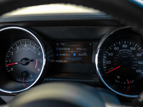 Used 2017 Ford Mustang GT Premium w/ GT Performance Package image 15