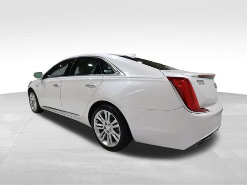 Used 2018 Cadillac XTS Luxury w/ Driver Awareness Package image 2