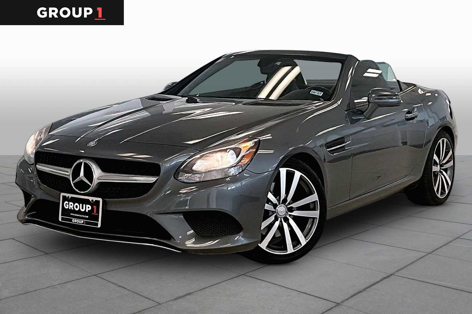 Used 2017 Mercedes-Benz SLC 300 image 1