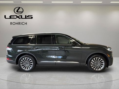Used 2022 Lincoln Aviator Reserve w/ Equipment Group 201A image 5