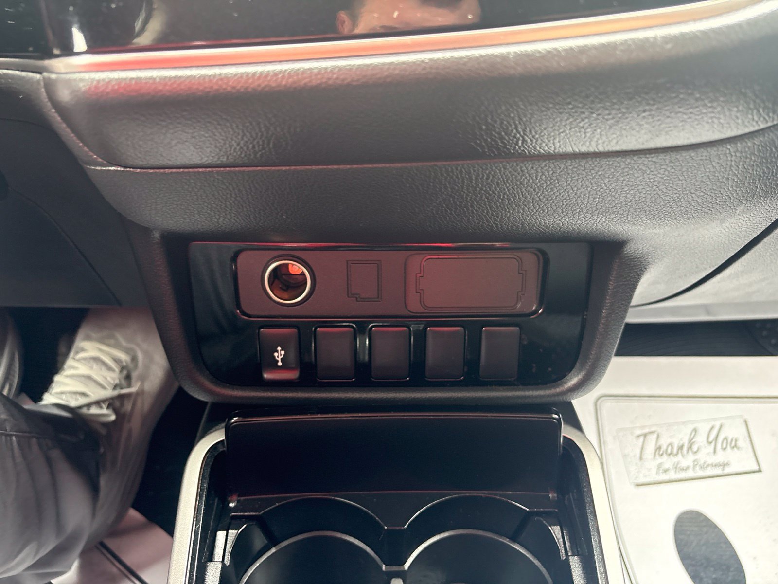 Used 2019 Mitsubishi Outlander AWD image 26