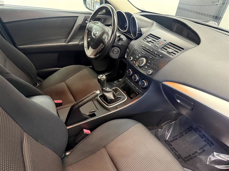 Used 2013 MAZDA MAZDA3 i Touring FWD image 7
