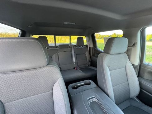 Used 2021 GMC Sierra 1500 Elevation w/ Preferred Package AWD/4WD image 32
