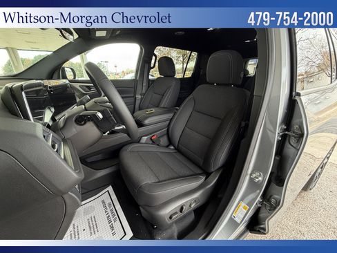 New 2026 Chevrolet Traverse LT w/ Midnight/Sport Edition image 9