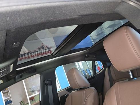 Used 2025 Lexus ES 350 Ultra Luxury image 22